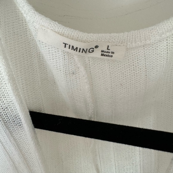 Timing Twist Front Knit Cardigan - Picture 6 of 8